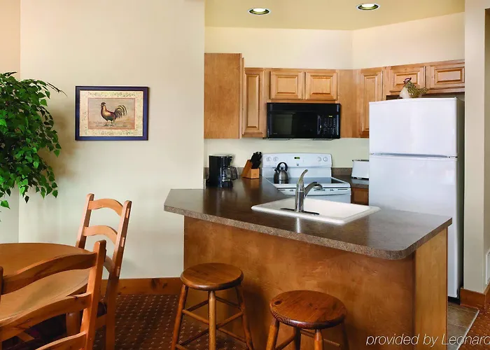 Hotel Longhollow Point 1321